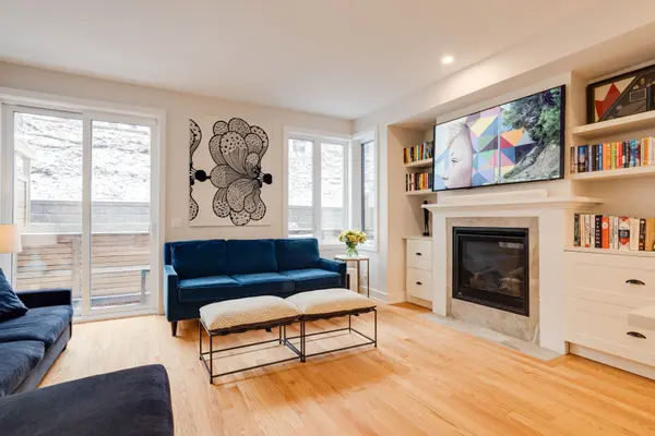 302 Riverdale AVE, Glebe - Ottawa East And Area, ON K1S 1R5