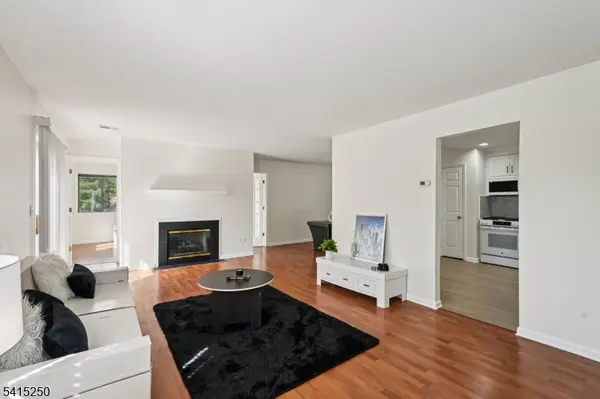 44 Hart Dr, West Orange Twp., NJ 07052