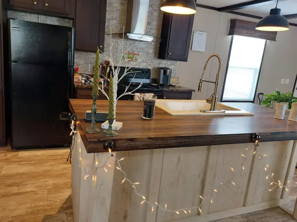 4096 Chicory LN, Garfield Twp, MI 49685