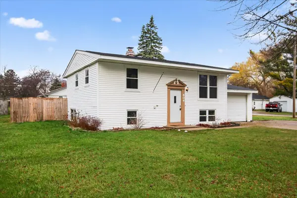 604 S Rockingham AVE, Alma, MI 48801