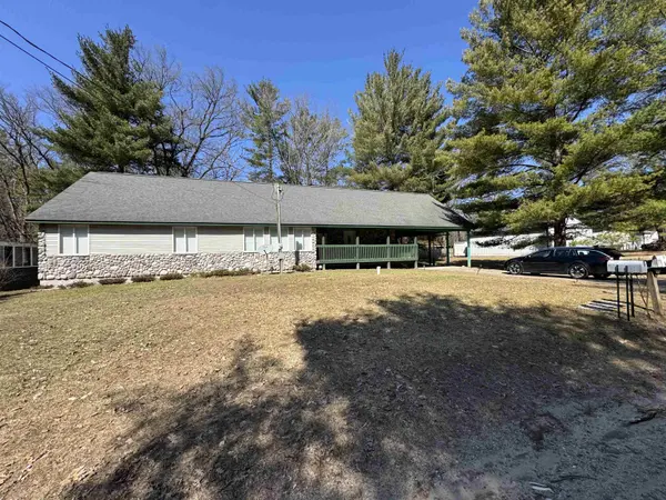 3871 Oak Grove RD, Frost Twp, MI 48625