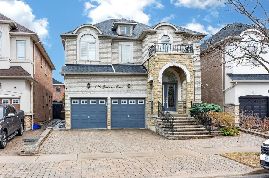 130 Greenview CIR, Vaughan, ON L6A 0B6