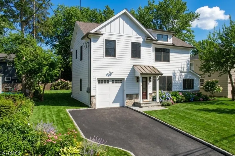 100 Van Doren Ave, Chatham Boro, NJ 07928