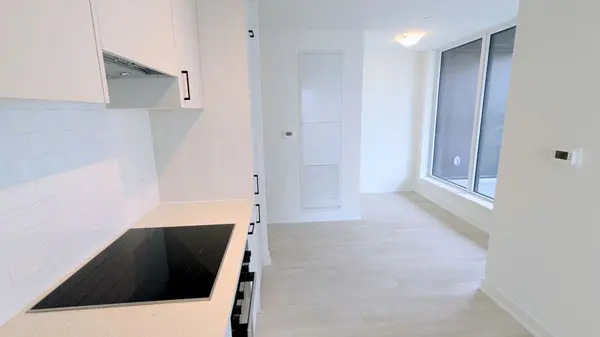 1 Quarrington LN #3107, Toronto C13, ON M3C 0S4