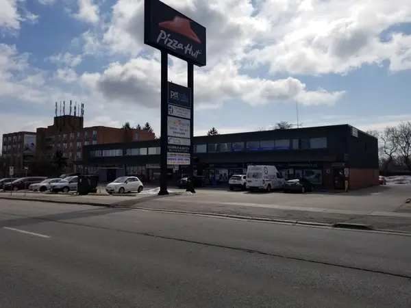 633 King ST E #206B, Oshawa, ON L1H 1G3