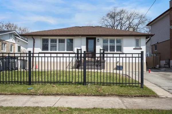 20 N Alarton ST, Mississauga, ON L4T 1J8