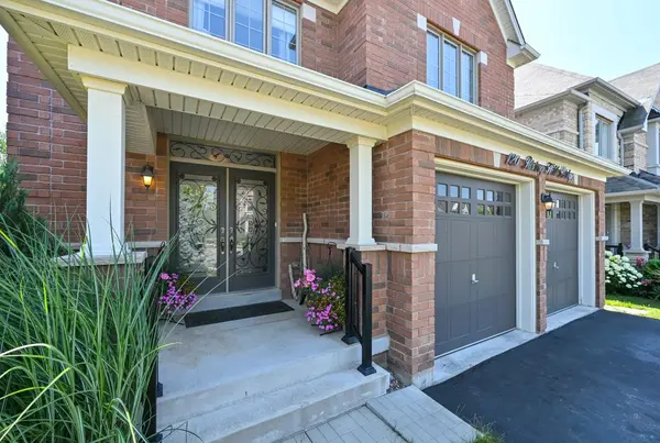 120 Rising Hill RDG, Brampton, ON L6Y 6B2