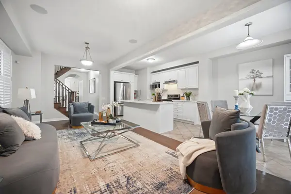 9 Maple Trail RD, Caledon, ON L7C 3Z3