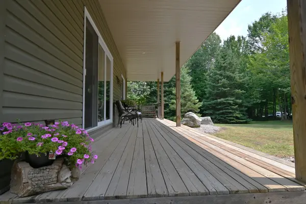 2411 Hwy. 118 E. HWY, Bracebridge, ON P1L 1X1