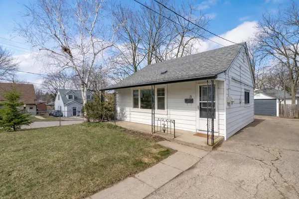 31 Dunkirk AVE, Guelph, ON N1E 4N7