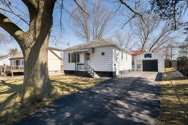 27 Valleyview CRES, Belleville, ON K8P 3E9