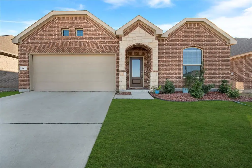 201 Wyndemere Lane, Princeton, TX 75407