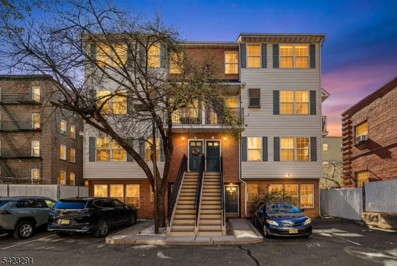 84 Union St #C3, Newark City, NJ 07105