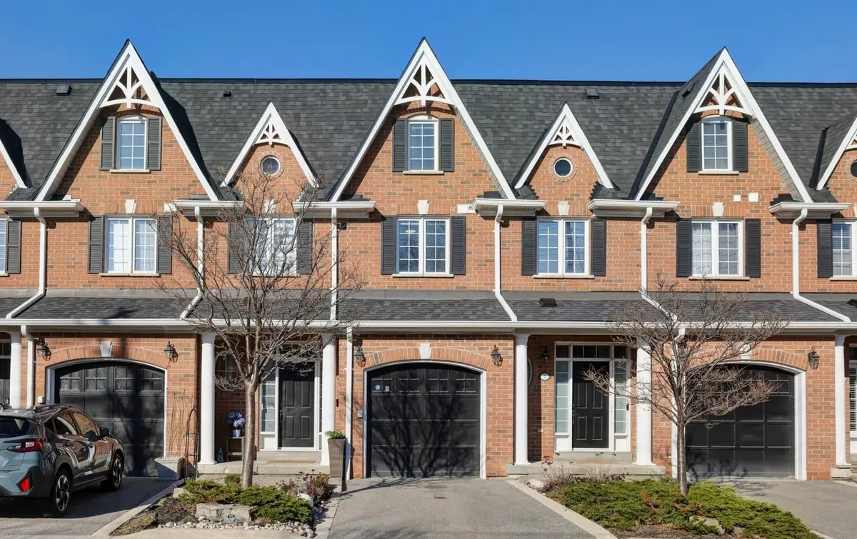 85 Church ST #8, Mississauga, ON L5M 1M6