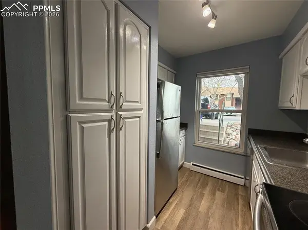 4275 N Carefree CIR #A, Colorado Springs, CO 80917