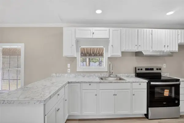 6949 Klug Pines Road, Shreveport, LA 71129