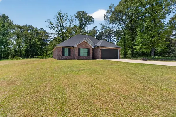 18310 Timber Oaks Drive, Lindale, TX 75771