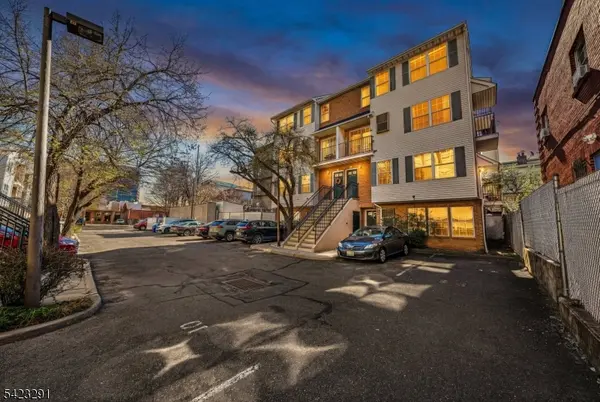 84 Union St #C3, Newark City, NJ 07105