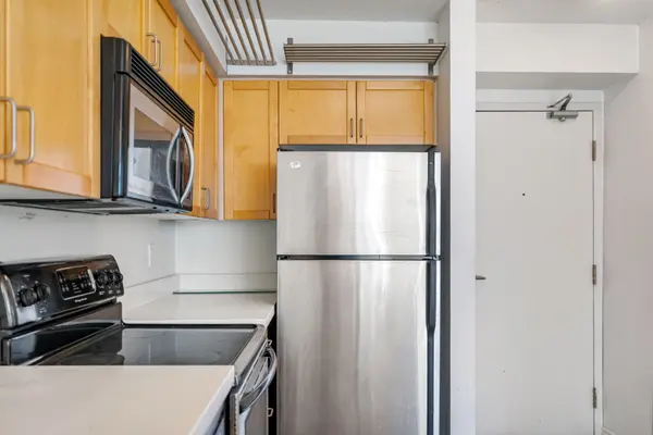 30 Harrison Garden BLVD #1605, Toronto C14, ON M2N 7A9