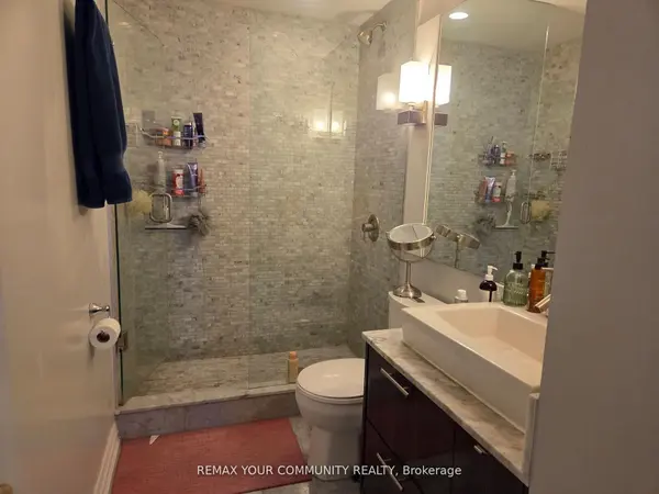 8 Mercer ST #1208, Toronto C01, ON M5V 0C4