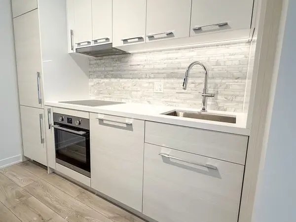 29 Green Trail CT #705, Toronto C15, ON M2K 0J9