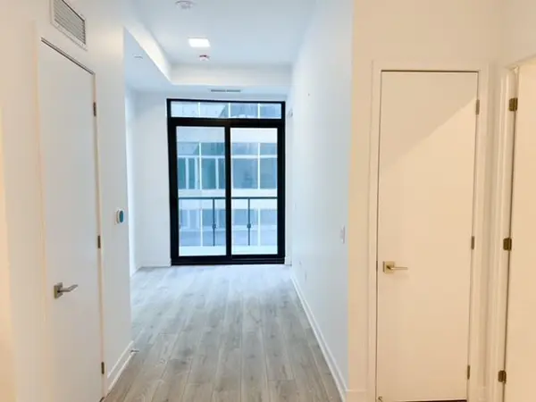 29 Green Trail CT #705, Toronto C15, ON M2K 0J9