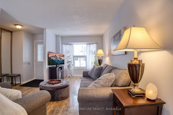 6448 Colebrook CRES, Mississauga, ON L5N 3E4