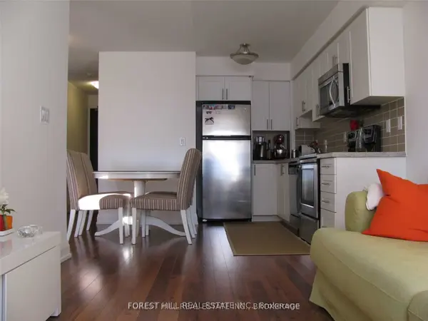 1 De Boers DR #316, Toronto W05, ON M3J 0G6