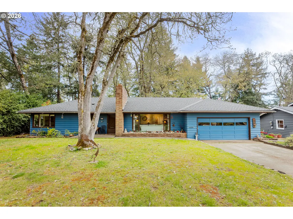 533 E 40TH AVE, Eugene, OR 97405