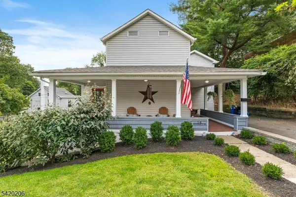 14 Mcdonald St, High Bridge Boro, NJ 08829