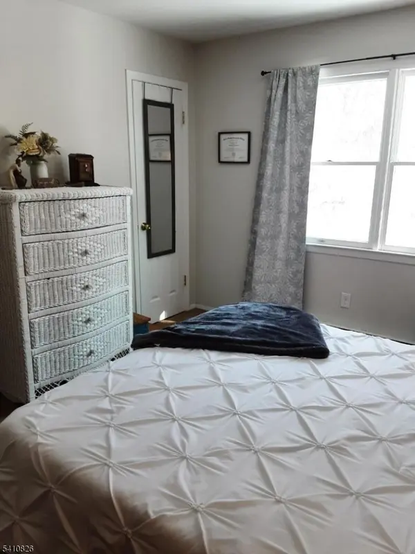 309 Mountain Lake Rd, Liberty Twp., NJ 07838