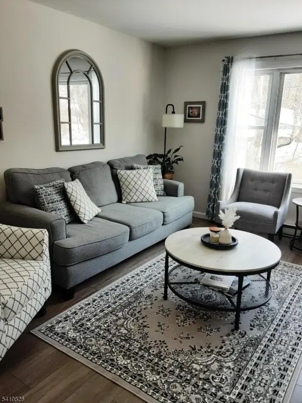 309 Mountain Lake Rd, Liberty Twp., NJ 07838