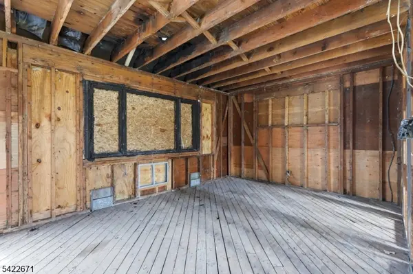 1155 Ringwood Ave, Pompton Lakes Boro, NJ 07442