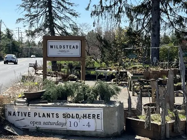 96 River Rd, East Hanover Twp., NJ 07936