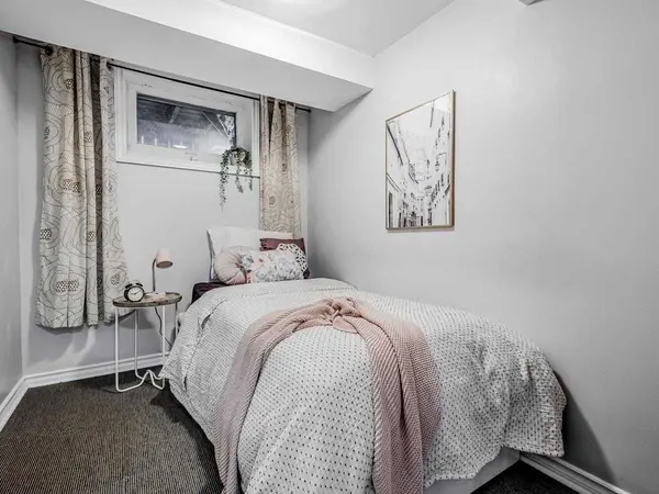 6 Fallowfield RD #Basement, Toronto W10, ON M9W 2W2