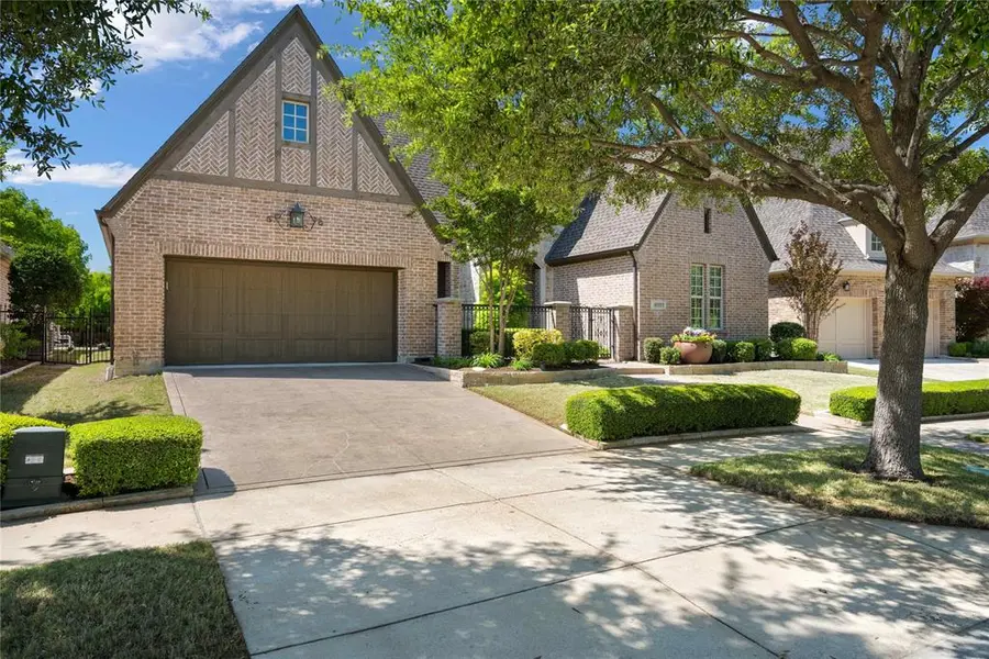 4111 Broadmoor Way, Frisco, TX 75033