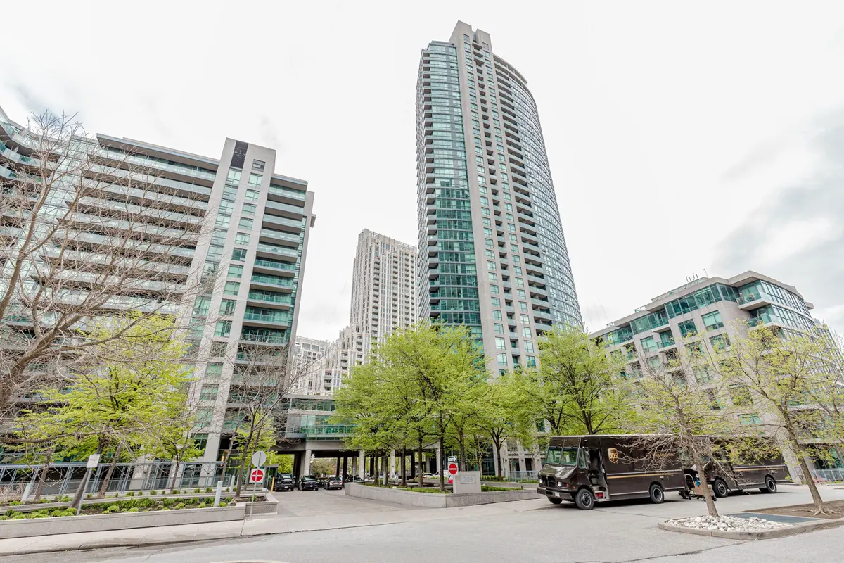 215 Fort York BLVD #1611, Toronto C01, ON M5V 4A2
