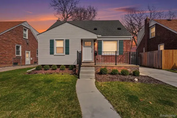 3202 N Connecticut AVE, Royal Oak, MI 48073