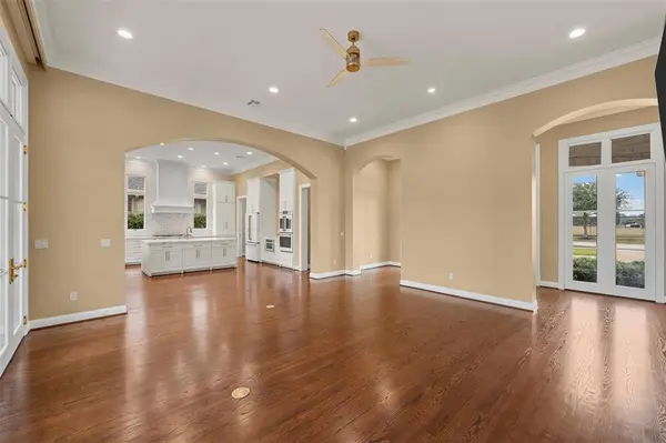 1600 Ridgewood Drive, Waco, TX 76710