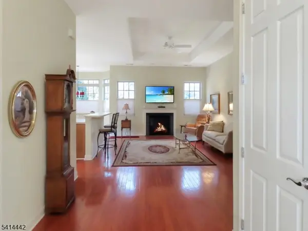 559 Edward St, Lopatcong Twp., NJ 08865