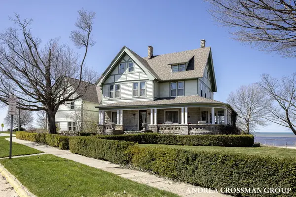 456 Monroe BLVD, South Haven City, MI 49090