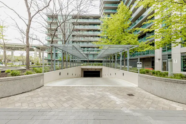 215 Fort York BLVD #1611, Toronto C01, ON M5V 4A2
