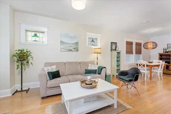 917 Broadview AVE, Toronto E03, ON M4K 2R2