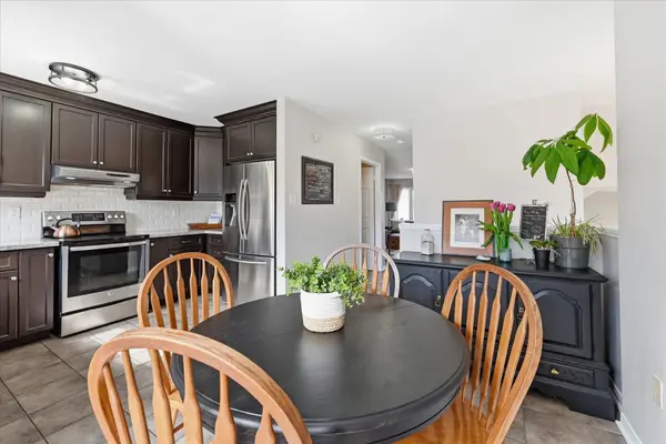 5110 Fairview ST #6, Burlington, ON L7L 7H6