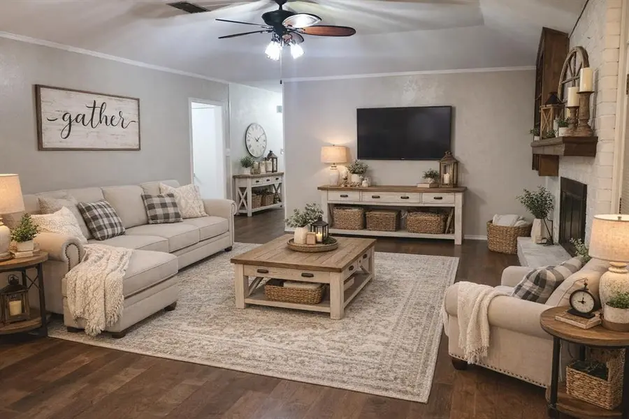 840 S Ridgeway Drive, Cleburne, TX 76033