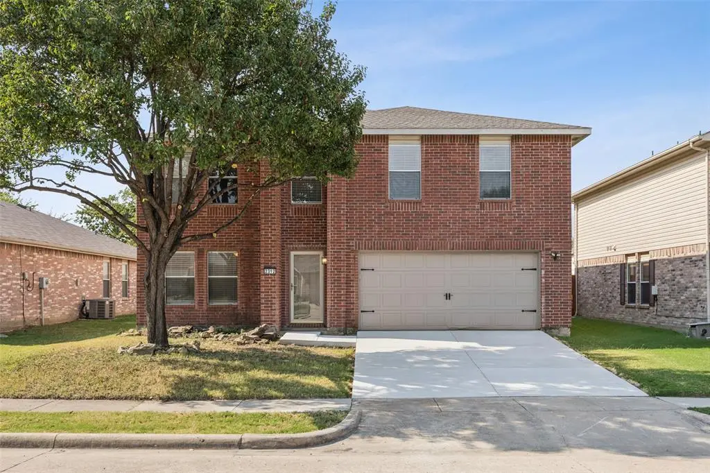 2312 Chestnut Drive, Little Elm, TX 75068