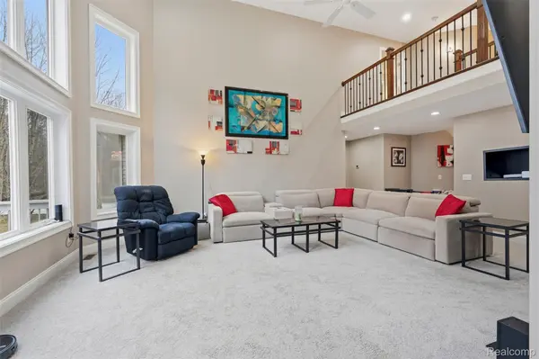 65690 North AVE, Ray Township, MI 48096