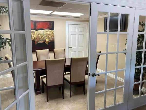 2905 Lackland Road, Fort Worth, TX 76116