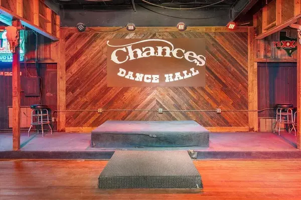 3121 N Main Street, Cleburne, TX 76033