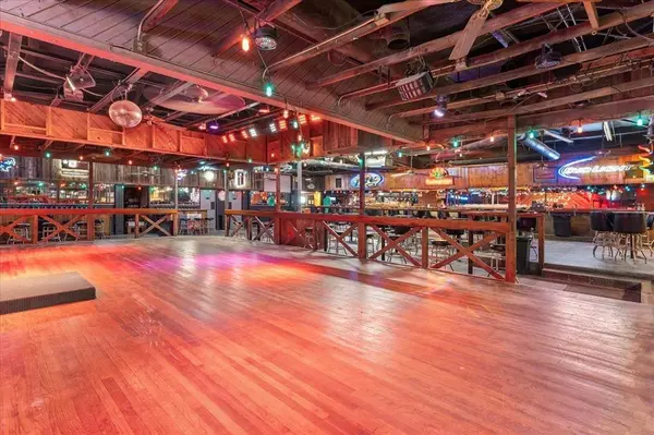 3121 N Main Street, Cleburne, TX 76033